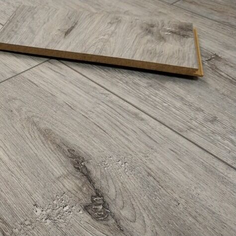 Rustic cheap laminate flooring